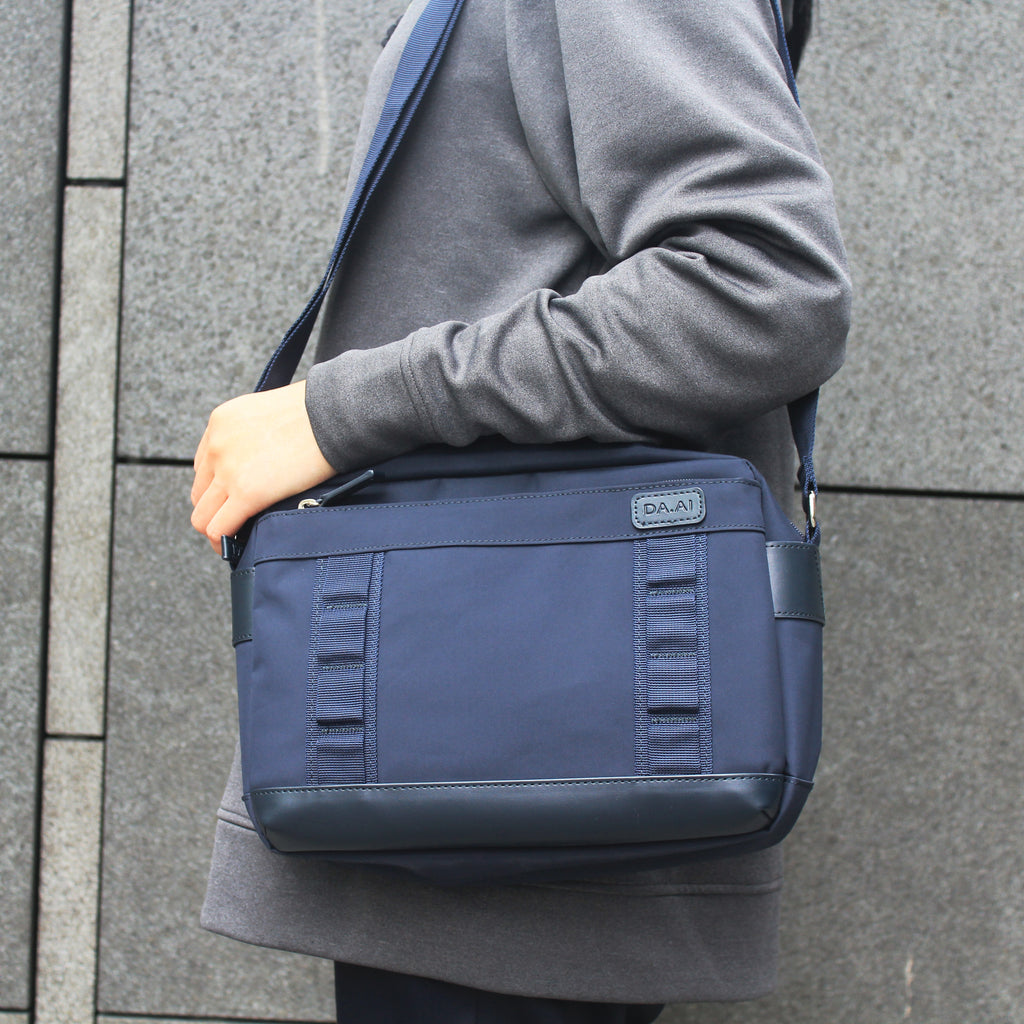 Porter unit shoulder discount bag